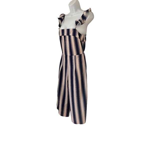 Trixxi Sleeveless Wide Leg Beige Navy Blue Ruffle Strap Summer Jumpsuit Sz S - Picture 3 of 11